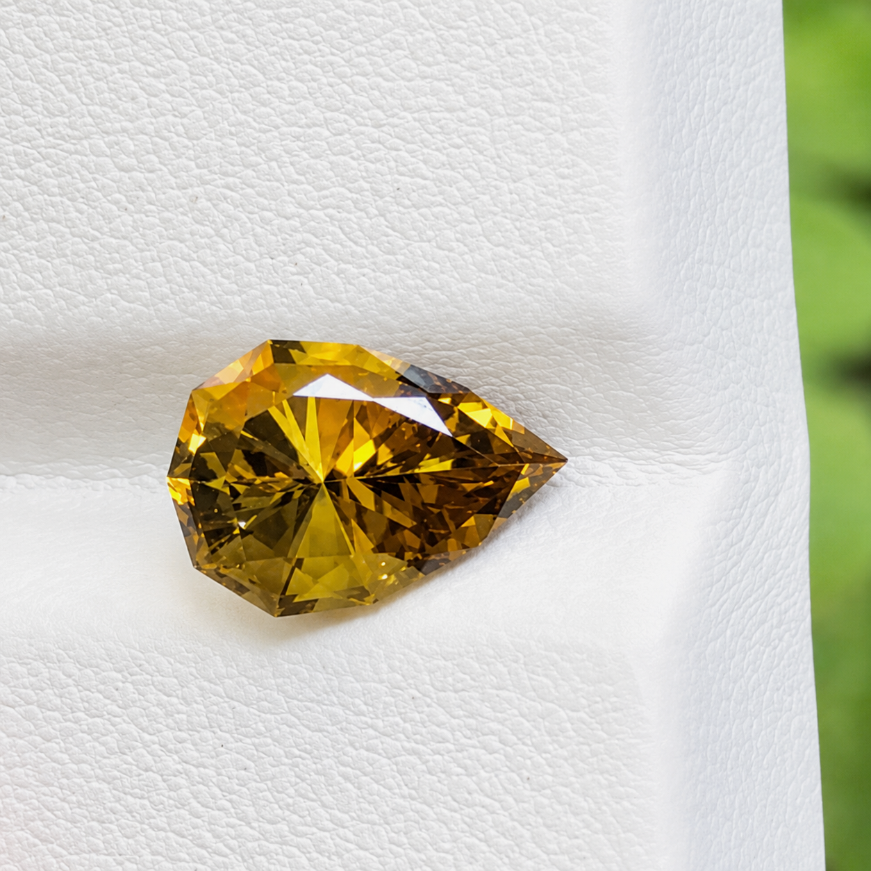 Zoïsite Jaune · jp2389 · 1,95 ct